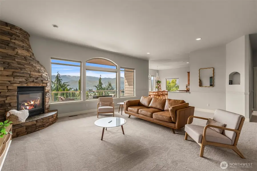 718 Briarwood Drive, East Wenatchee, WA 98802 - #3