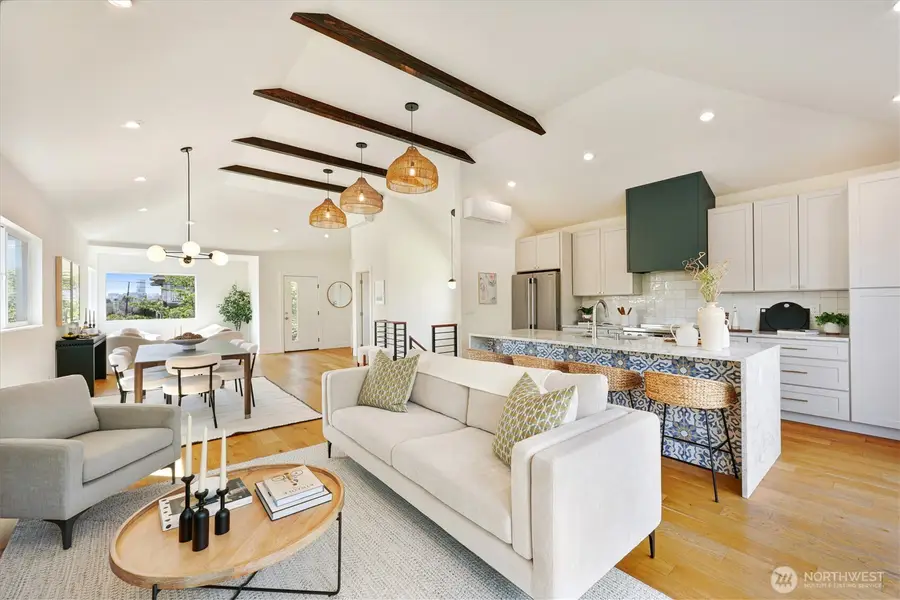 800 32nd Avenue, Seattle, WA 98122 - #3