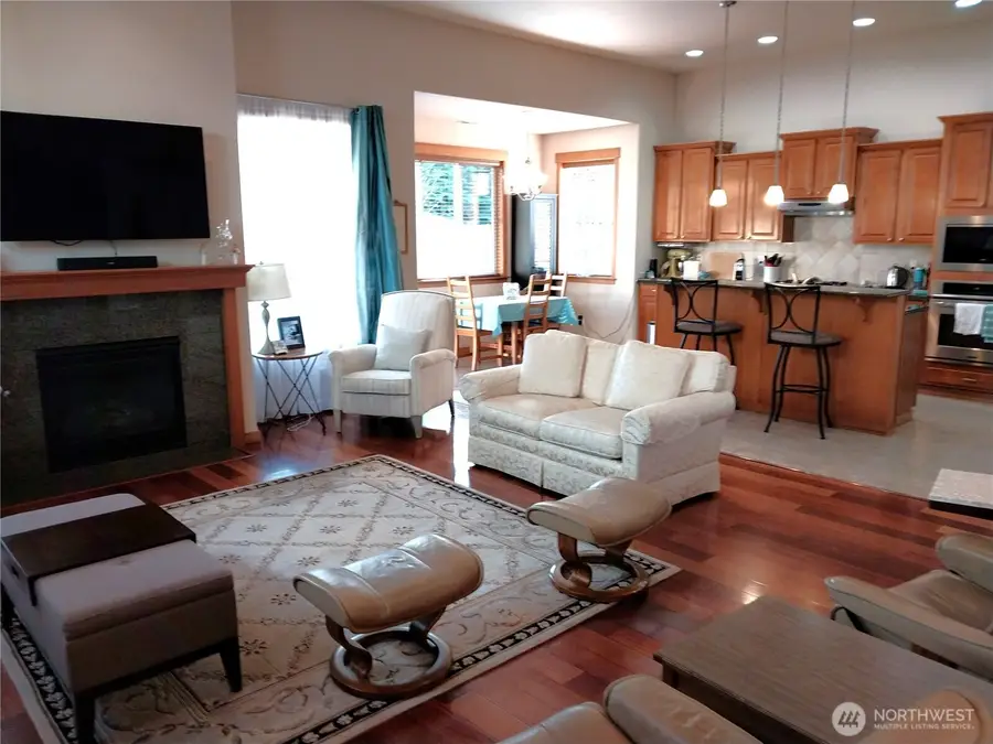 6812 37th Street Ct W, University Place, WA 98466 - #2