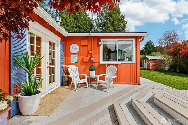 176 Maple Street, Camano Island, WA 98282