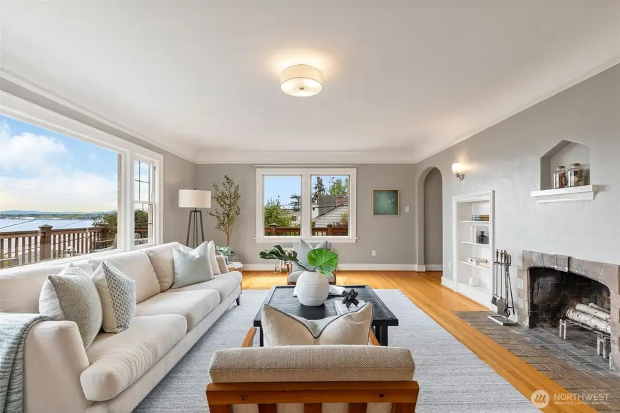 5602 S Willow Street, Seattle, WA 98118 - #3