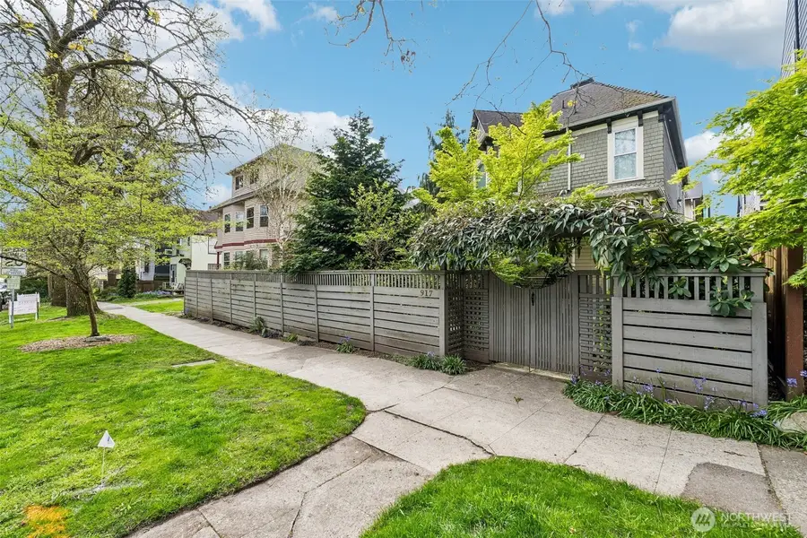 917 18th Avenue #A, Seattle, WA 98122 - #3