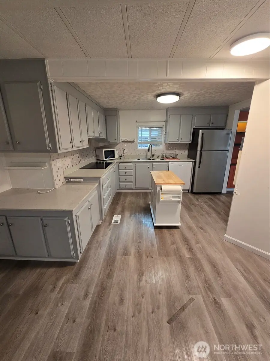 900 29th Street Se #D-9, Auburn, WA 98002 - #3