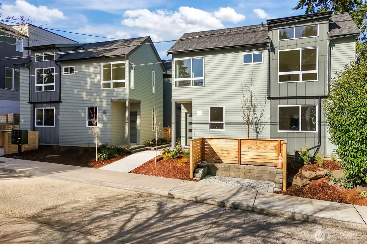 3552 S Dawson Street, Seattle, WA 98118 - #1