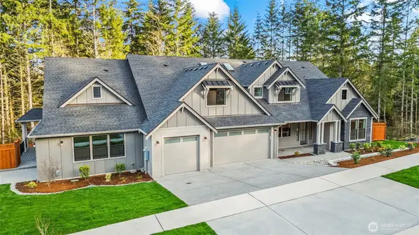 14826 210th Place E #1495, Bonney Lake, WA 98391