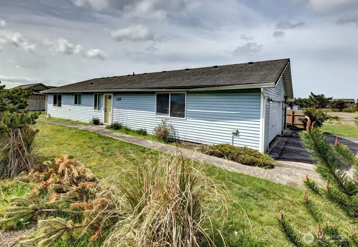 816 325th Street, Ocean Park, WA 98640 - #1