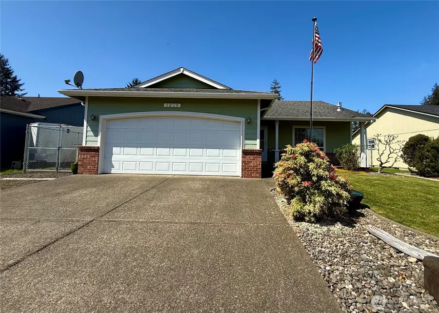1215 S Evans Street, Aberdeen, WA 98520 - #2