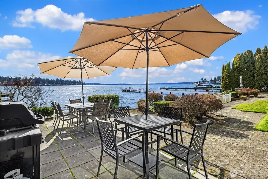 9039 NE Juanita Drive #304, Kirkland, WA 98034 - #2