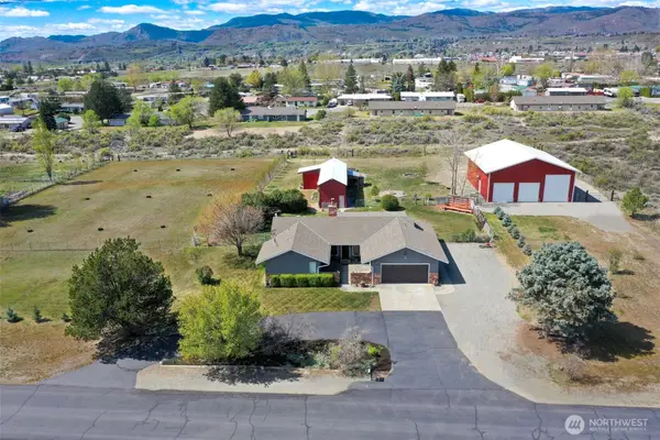 35 Red Apple Drive, Omak, WA 98841