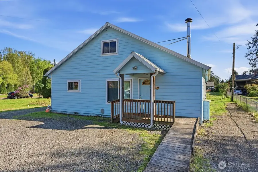 156 Williams Avenue, Kelso, WA 98626 - #2