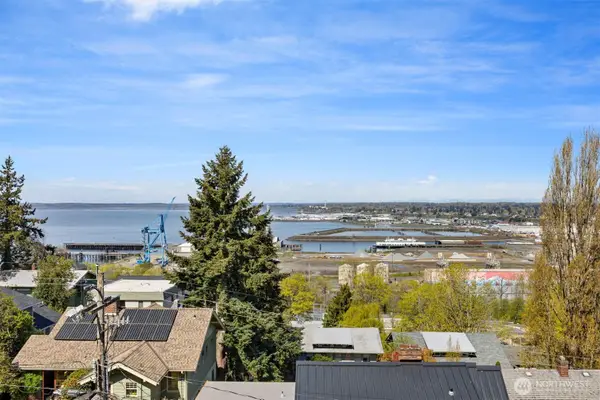 715 N Garden Street #303, Bellingham, WA 98225