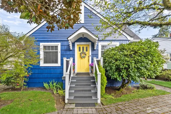 10532 Evanston Avenue N, Seattle, WA 98133