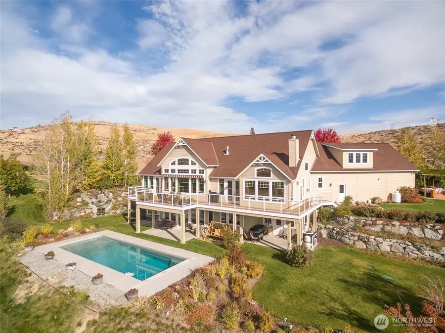 357 Lakayuse Road, Manson, WA 98831 - #2