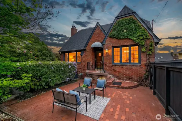 1408 N 48th Street, Seattle, WA 98103