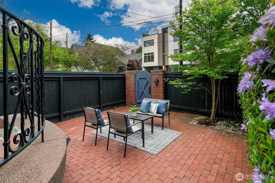 1408 N 48th Street, Seattle, WA 98103 - #3