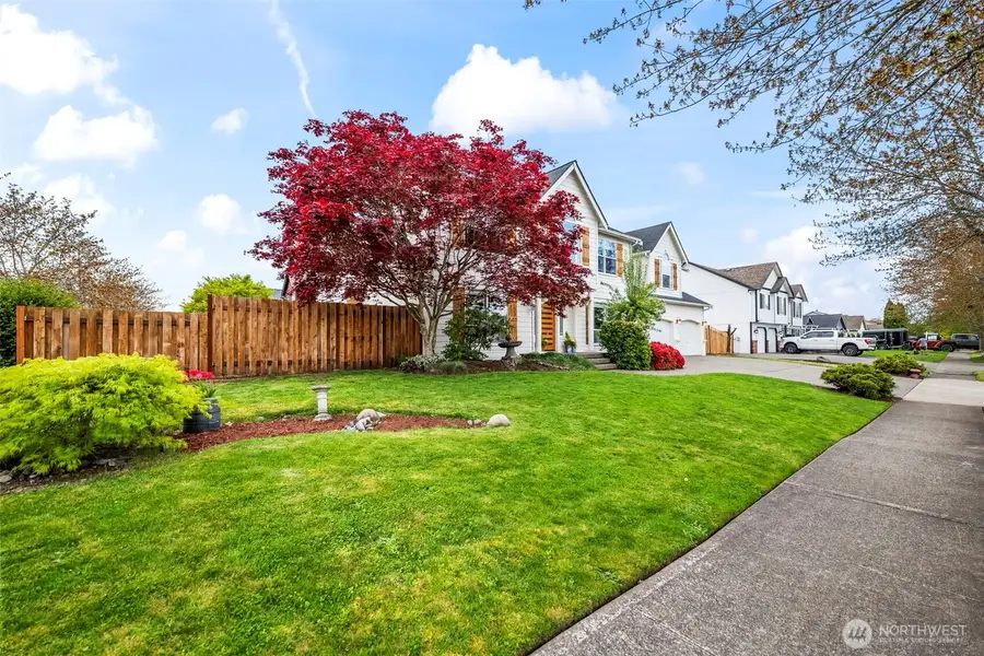 425 Sorensen St, Buckley, WA 98321 - #2