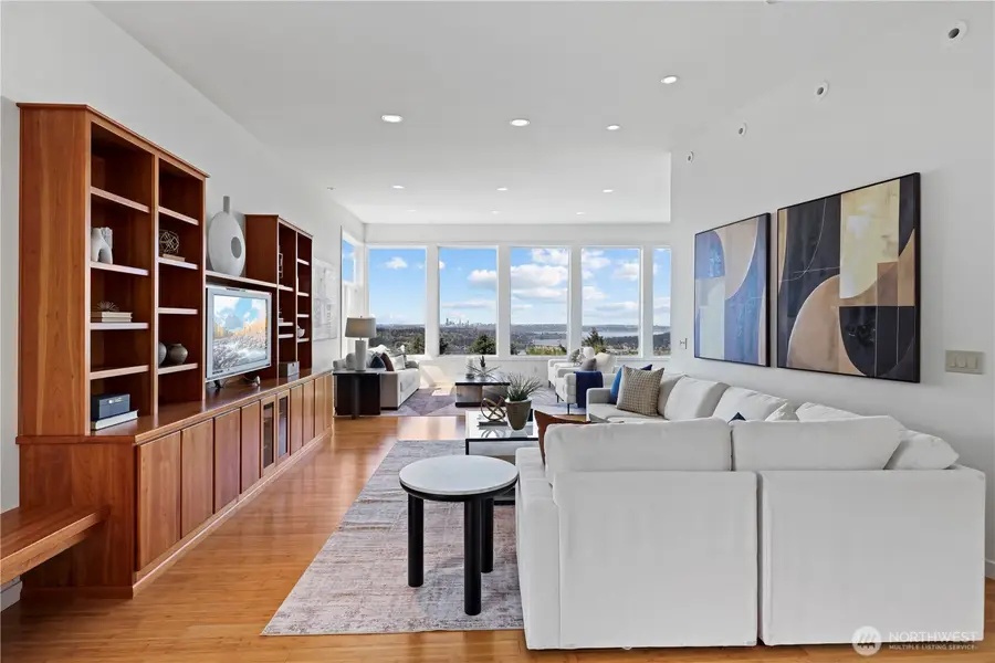 4640 Somerset Place Se, Bellevue, WA 98006 - #3