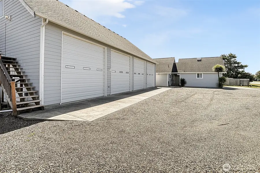 964 Attu Court Sw, Ocean Shores, WA 98569 - #3