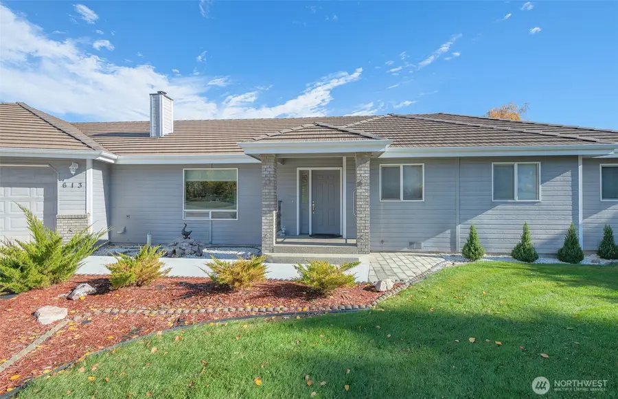 613 Meadow Drive, Wenatchee, WA 98801 - #3