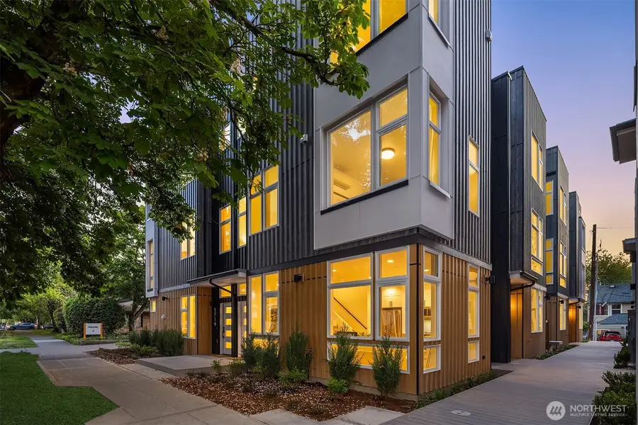 1755 E Howell Street, Seattle, WA 98122 - #2