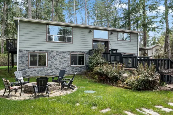 170 E Country Club Drive N, Union, WA 98592