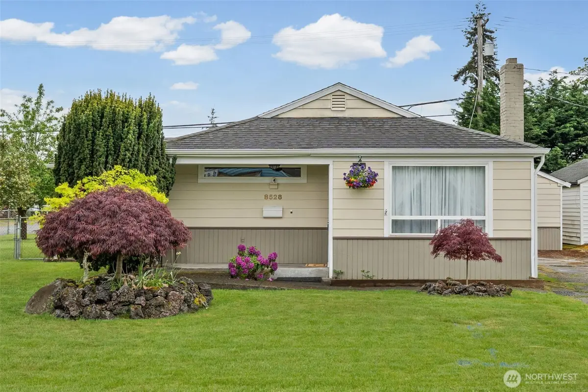 8528 33rd Avenue S, Lakewood, WA 98499 - #1