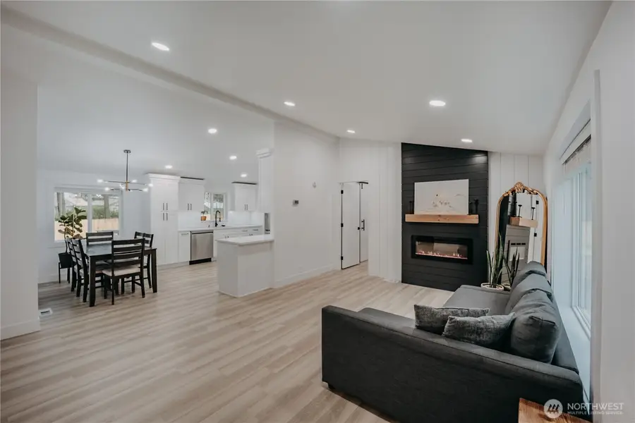 7936 Chisholm Trail, Maple Falls, WA 98266 - #2