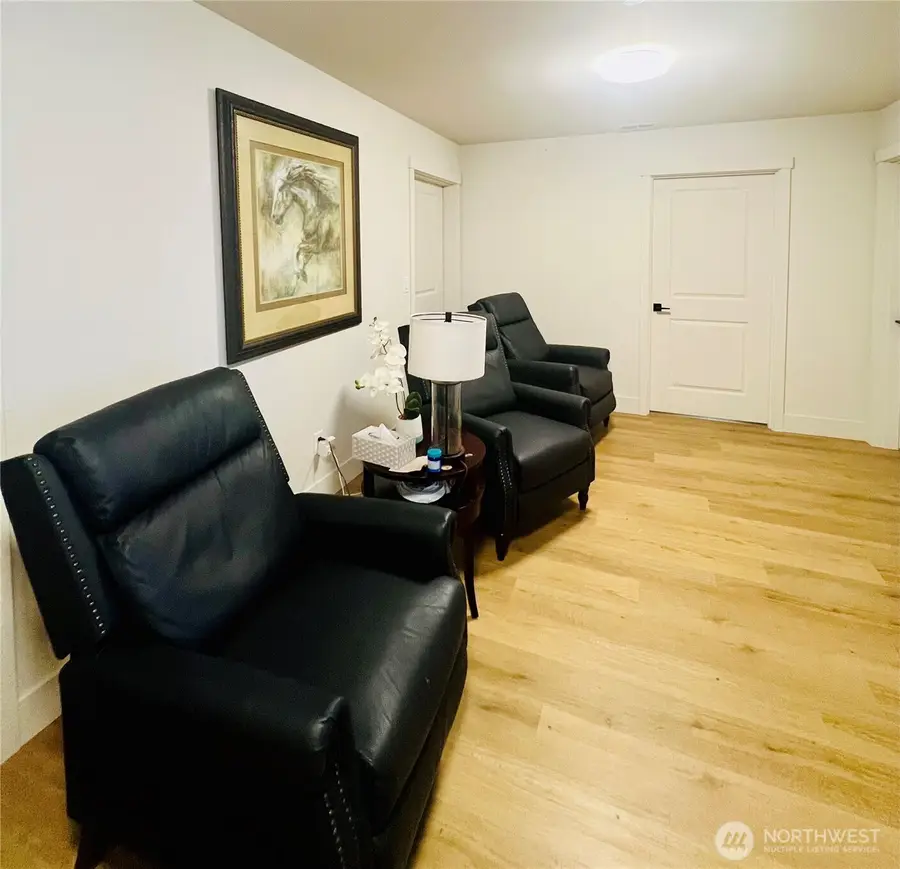 20916 3rd Avenue S, Des Moines, WA 98198 - #2