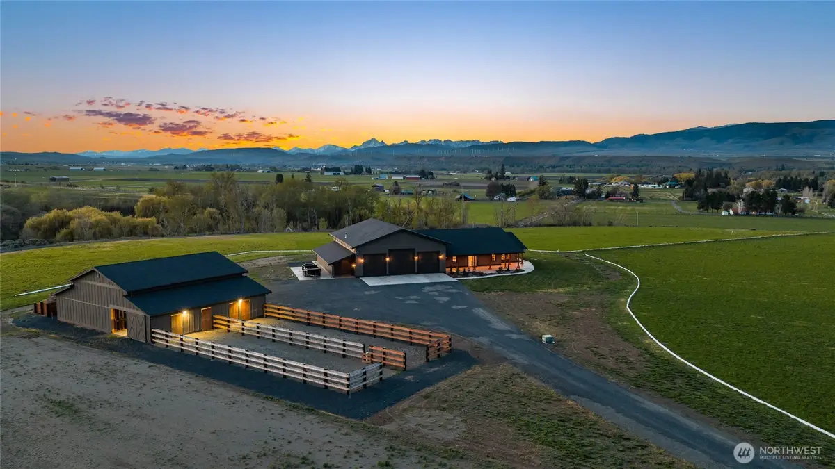 1021 Edge Bluff Loop, Ellensburg, WA 98926 - #1