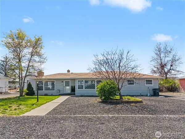 1104 Dobson Road E, Odessa, WA 99159