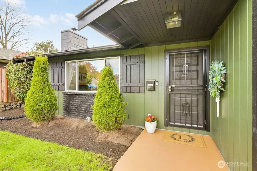 5126 S 10th Street, Tacoma, WA 98465 - #3