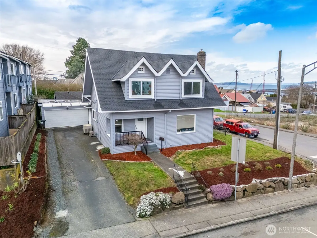 3004 W Marine View Drive, Everett, WA 98201 - #1