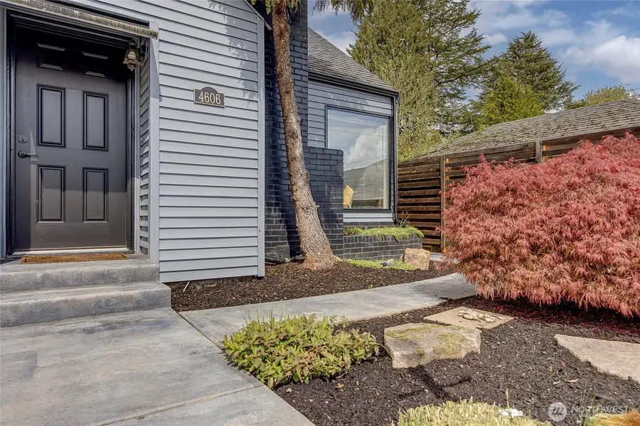 4606 NE 47th Street, Seattle, WA 98105 - #2