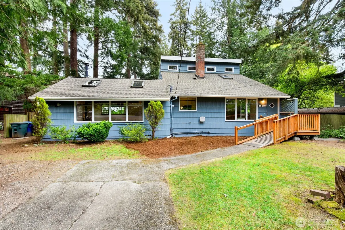 15822 34th Avenue Ne, Lake Forest Park, WA 98155 - #1