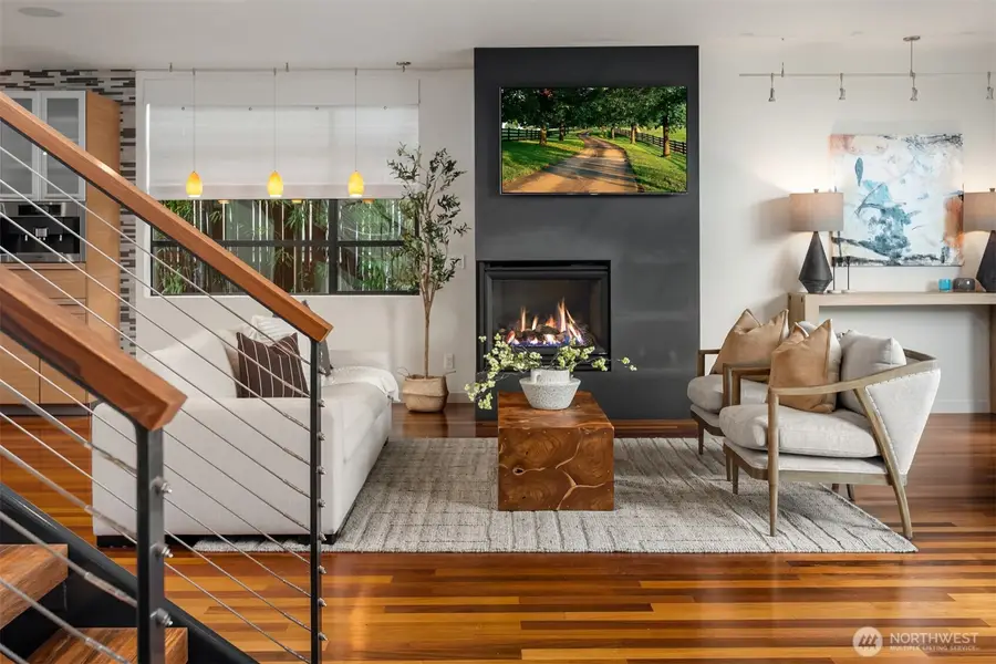 518 14th Avenue W, Kirkland, WA 98033 - #3