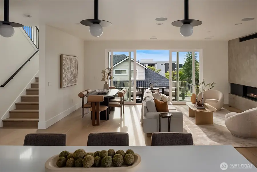 138 8th Court, Kirkland, WA 98033 - #3