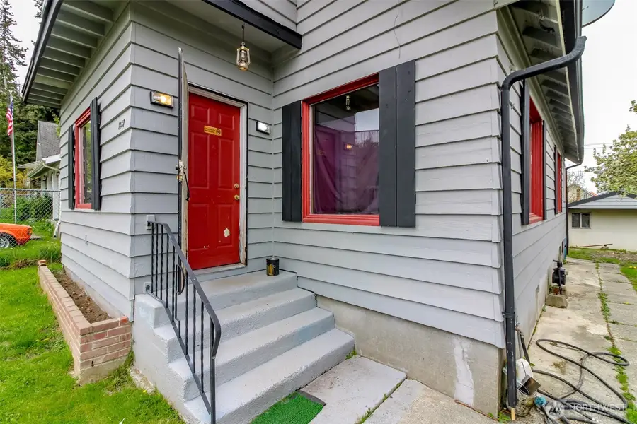 1437 E 30th Street, Tacoma, WA 98404 - #3
