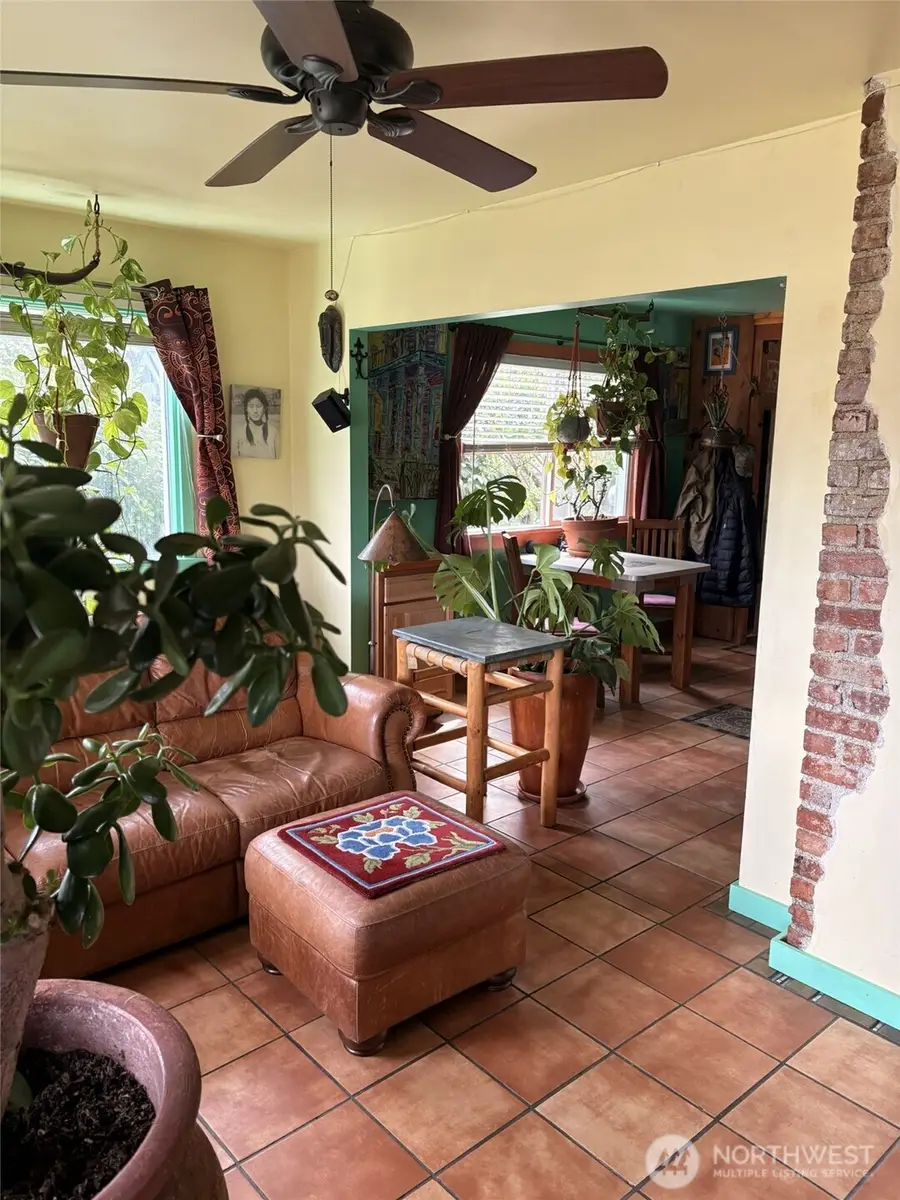 1723 Elizabeth Avenue, Bremerton, WA 98337 - #3