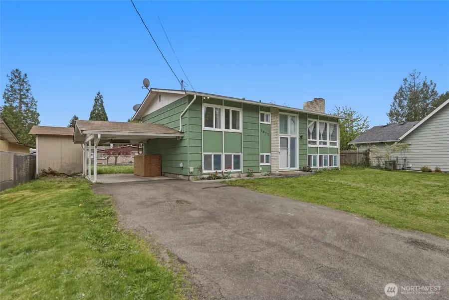 1817 S 262nd Place, Des Moines, WA 98198 - #2