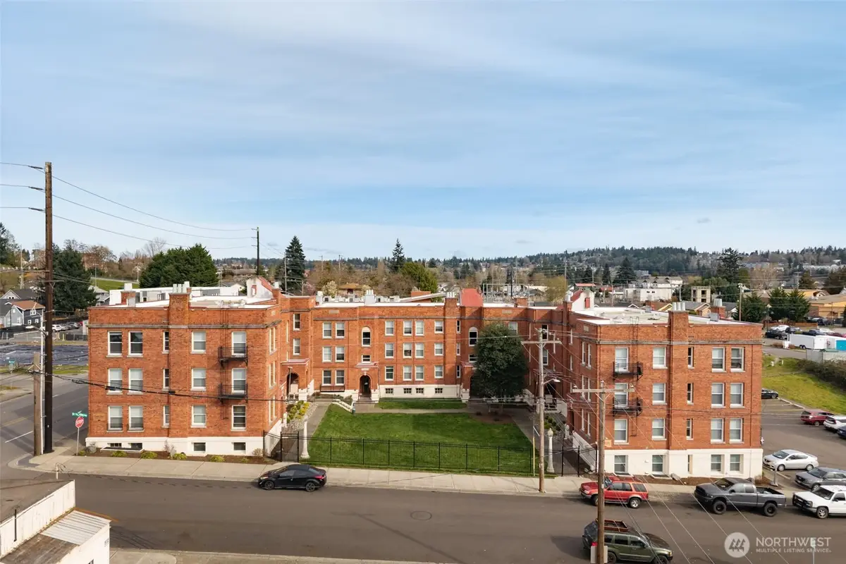 834 Ml King Way Drive, Bremerton, WA 98337 - #1