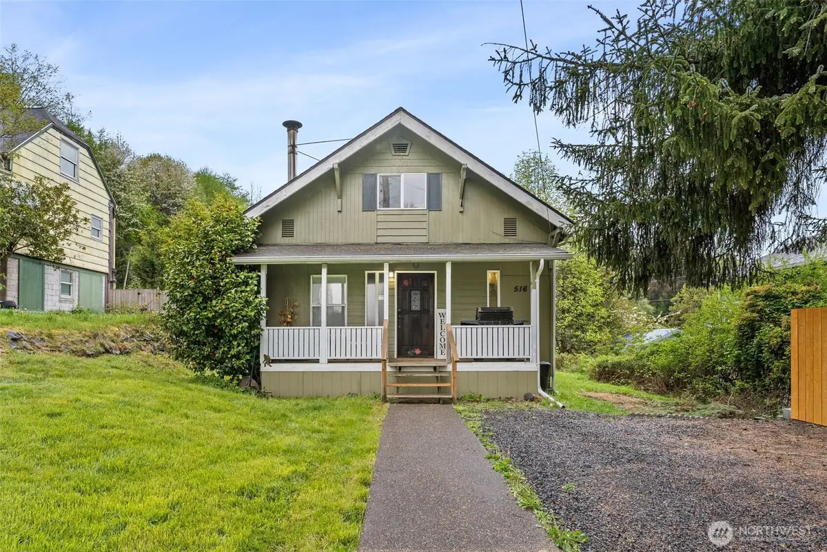 516 Ballentine Street, Raymond, WA 98577 - #1