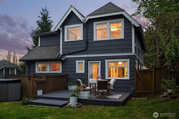 314 NE 56th Street, Seattle, WA 98105