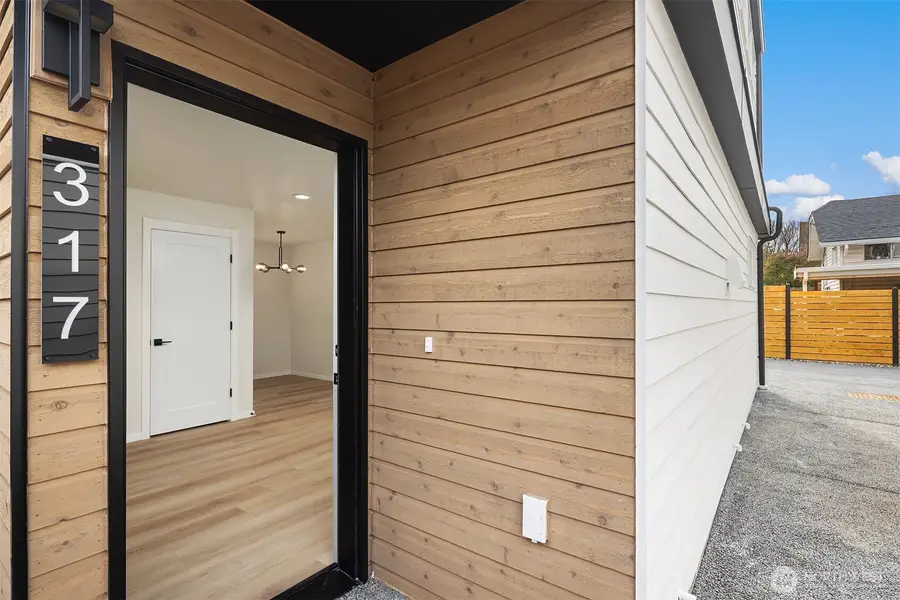 317 NW 87th Street, Seattle, WA 98117 - #2