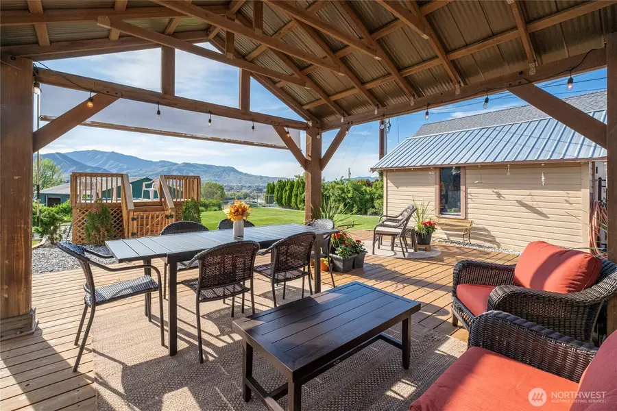 1104 N Baker, East Wenatchee, WA 90880 - #2