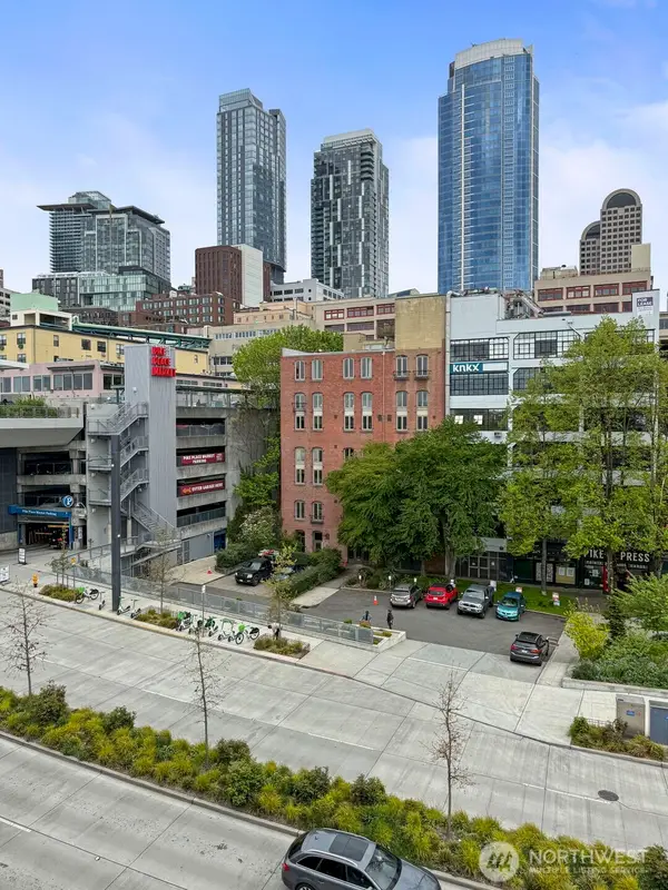 1507 Western Avenue #R203, Seattle, WA 98101