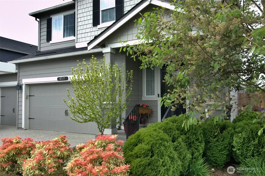 6717 281st Place Nw, Stanwood, WA 98292 - #3