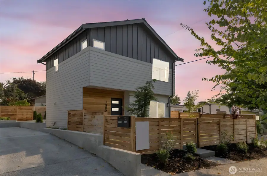 1605 SW Kenyon Street #C, Seattle, WA 98106 - #2