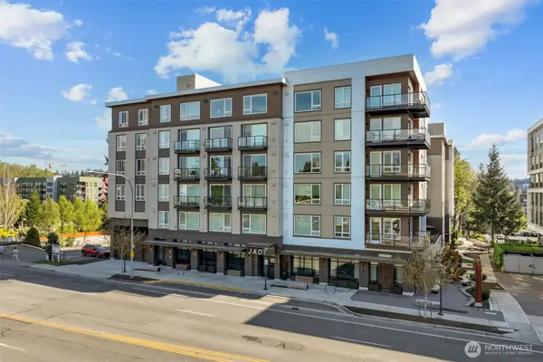 11903 NE 128th Street #505, Kirkland, WA 98034