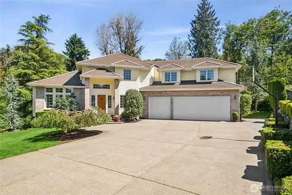 932 16th Avenue Ct Se, Puyallup, WA 98372