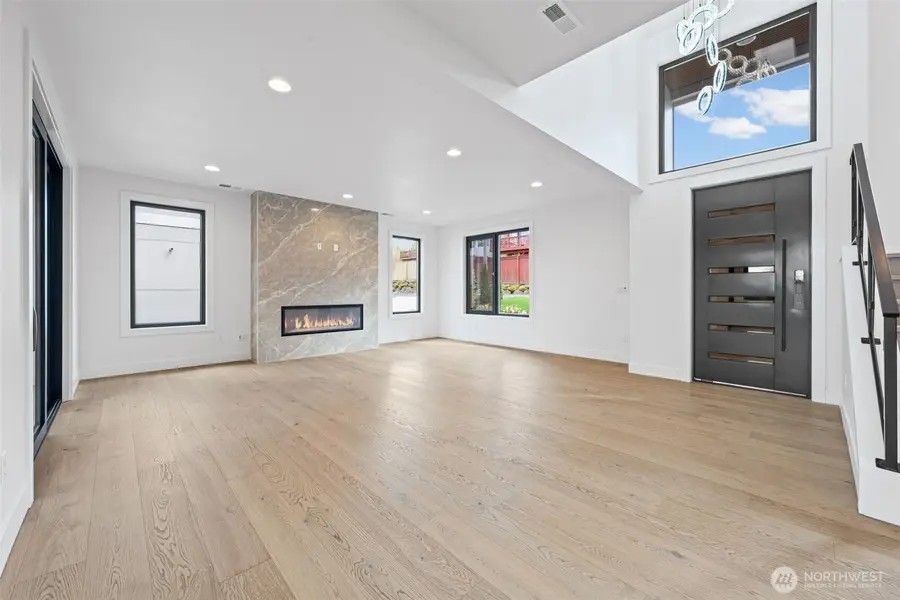 16036 SE 44th Court, Bellevue, WA 98006 - #2